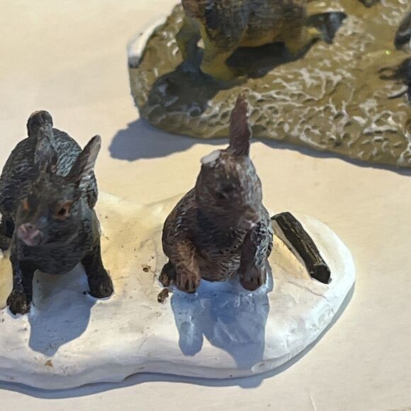 Lemax WOODLAND ANIMALS Carole Town Figurines Christmas Village 12516 0003117 VTG - Picture 2 of 4